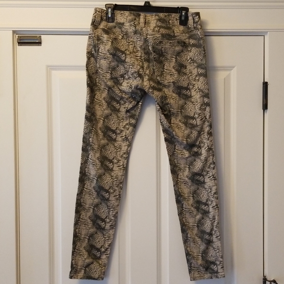 CAbi snakeskin jeans - Picture 2 of 6